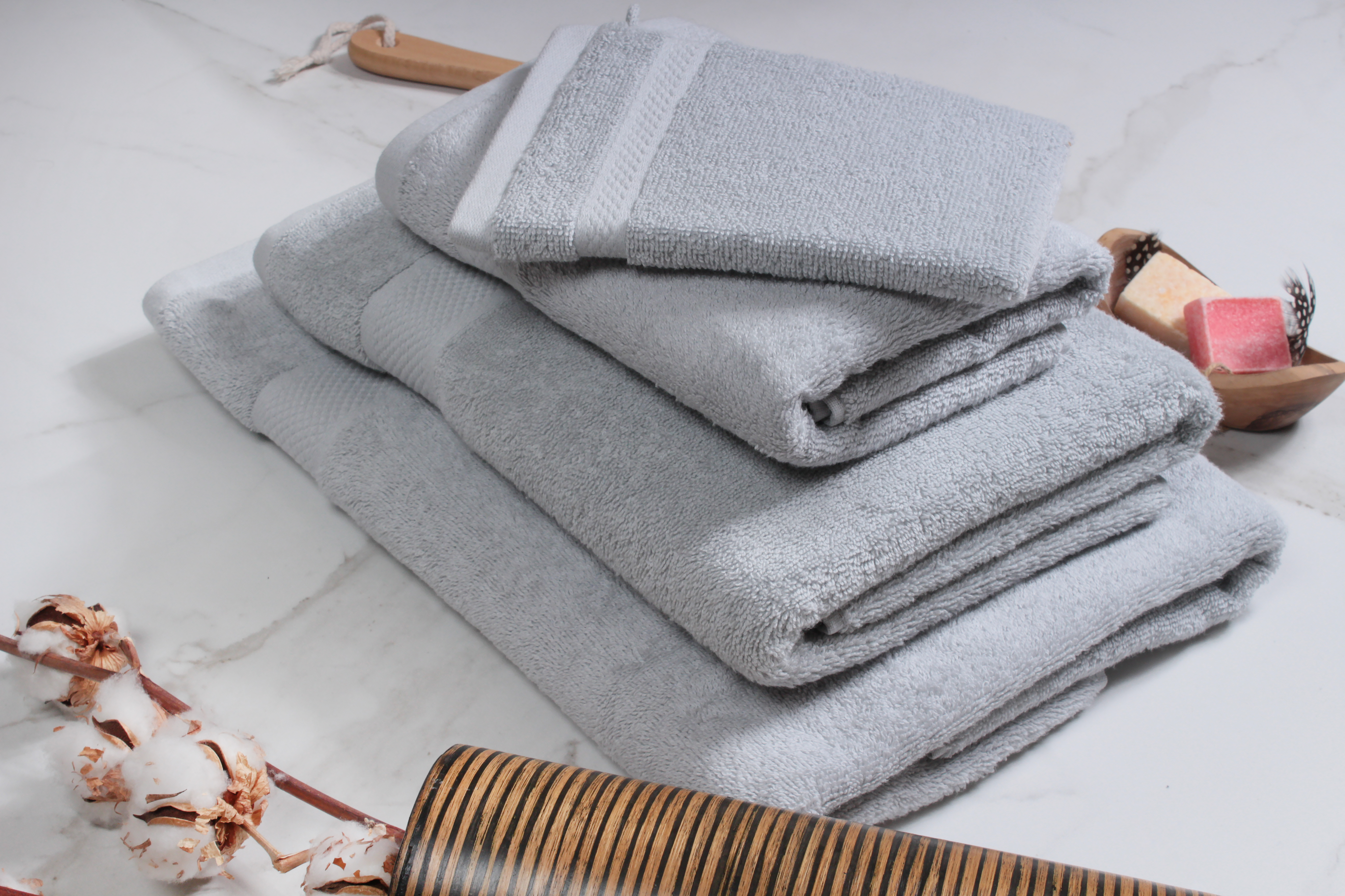 Grijze Handdoeken: De Perfecte Keuze voor een Stijlvolle en Elegante Badkamer